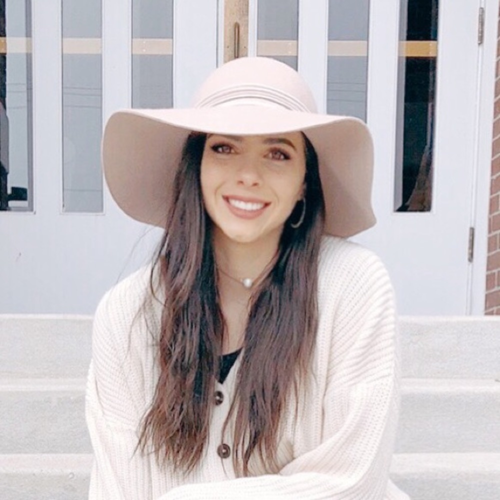 Meet your Posher, Alexa